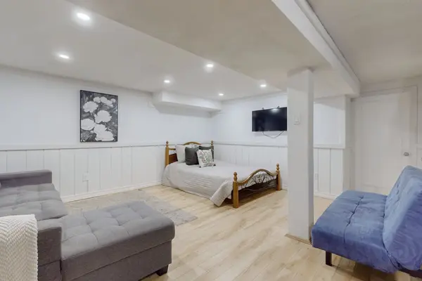 81 Lillooet CRES #BSMNT, Richmond Hill, ON L4C 5A6