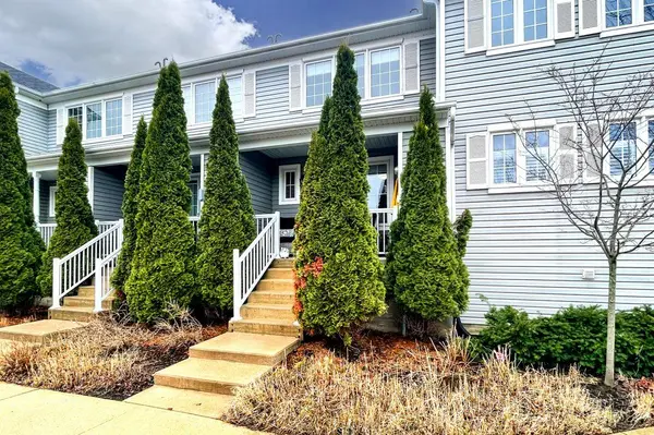 2 ROYALTON LN, Collingwood, ON L9Y 5K4