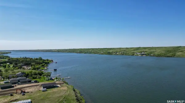 13 Sunset BOULEVARD, North Grove, SK S0G 1P0