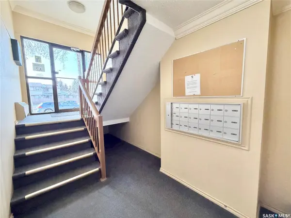 1121 McKercher DRIVE #106A, Saskatoon, SK S7H 5B8