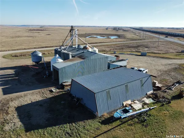 1000 First AVENUE, Young, SK S0K 4Y0