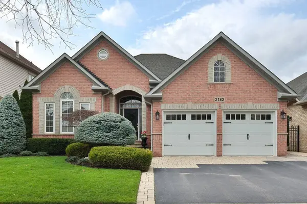 2182 Turnberry RD, Burlington, ON L7M 4P9