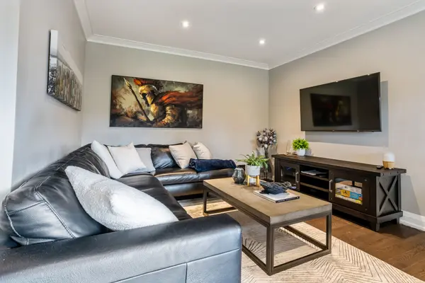 1491 Venta AVE, Mississauga, ON L4X 1C9