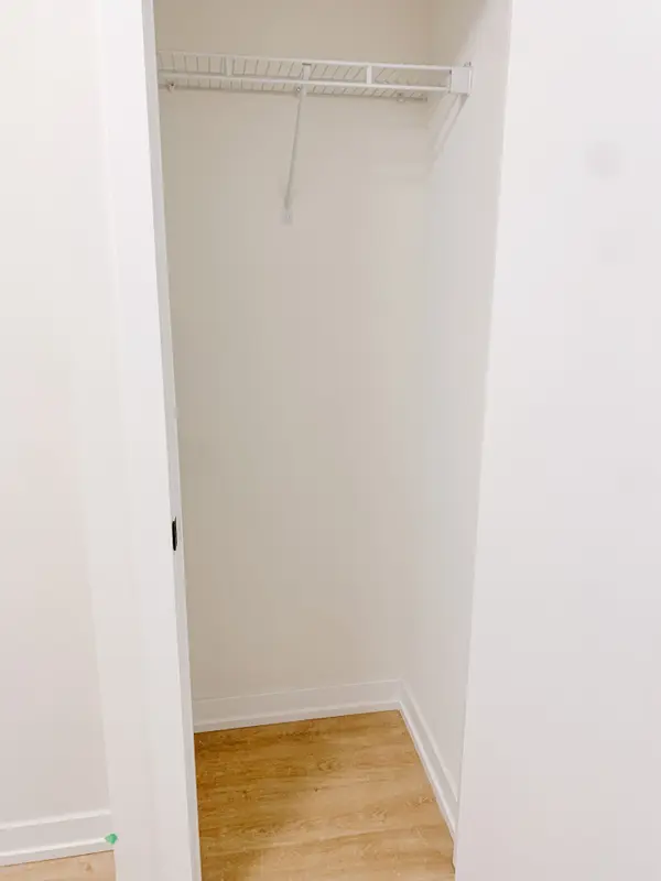 2300 St. Clair AVE W #214, Toronto W02, ON M4V 0A2