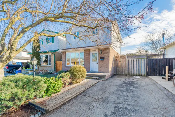 2329 Greenbank TRL, Burlington, ON L7P 3S7