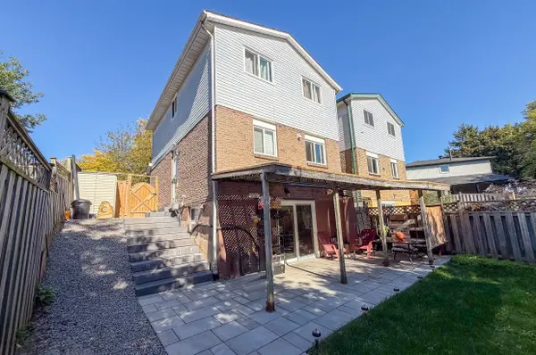 2329 Greenbank TRL, Burlington, ON L7P 3S7