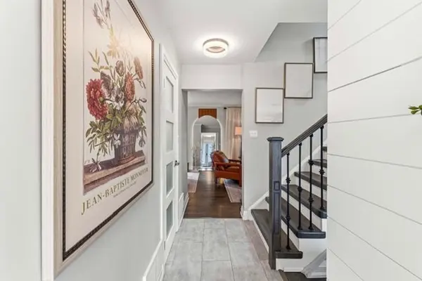 4270 Jefton CRES, Mississauga, ON L5L 1Z3