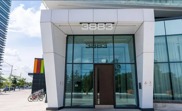 3883 quartz RD #2906, Mississauga, ON L5B 0M4