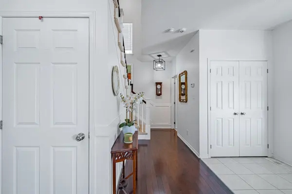 156 Sunita CRES, Barrhaven, ON K2J 5S8