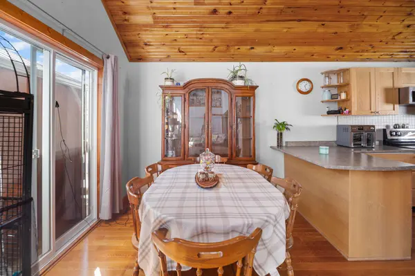 2242 Hwy 124 HWY, Whitestone, ON P0A 1G0