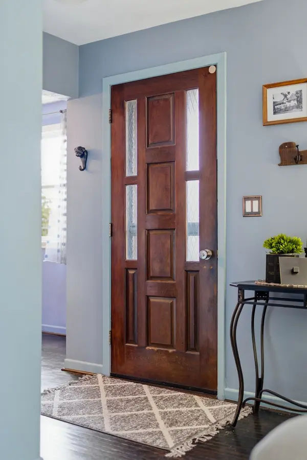 194 St Lawrence ST W, Centre Hastings, ON K0K 2K0