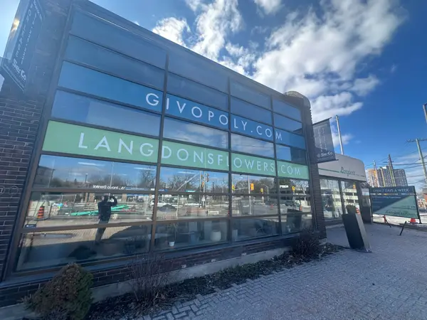 1400 Bank ST, Billings Bridge - Riverside Park And Area, ON K1H 7Y9