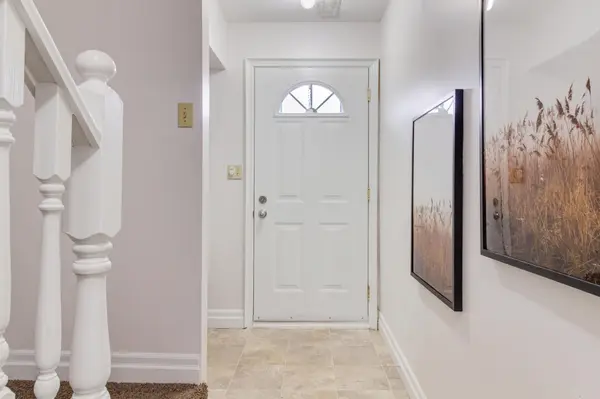 56 Harris AVE #B, Brantford, ON N3R 2E9