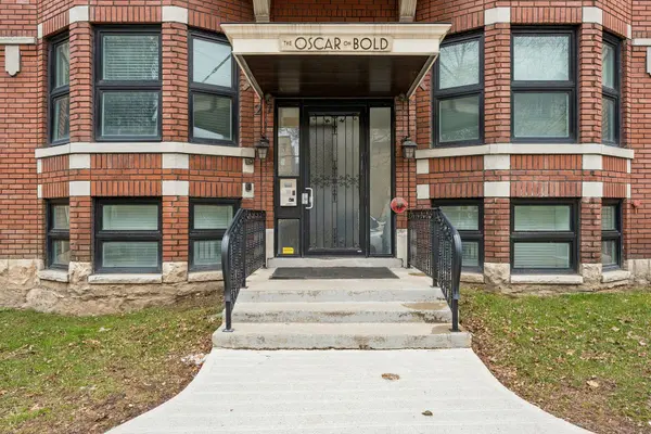 27 Bold ST, Hamilton, ON L8P 1T3