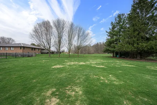 15298 Medway RD, Middlesex Centre, ON N0M 1C0