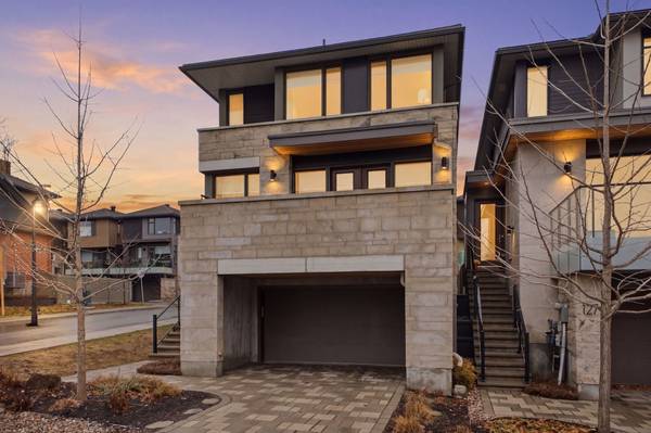 30 Telmon ST, Glebe - Ottawa East And Area, ON K1S 5P7