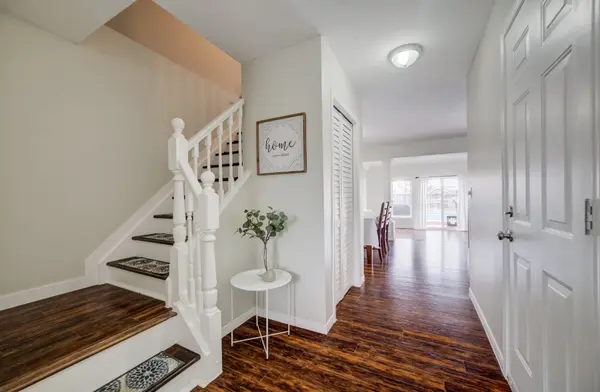 52 Maryann Price LN, Cambridge, ON N3C 4K6