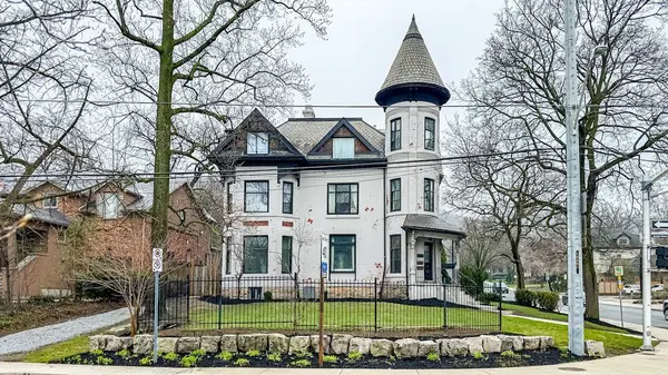 347 Queen ST S, Hamilton, ON L8P 3T8