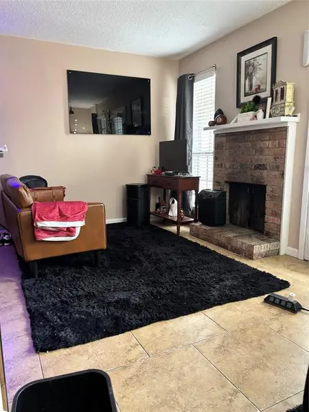 1603 N Garrett Avenue #100, Dallas, TX 75206