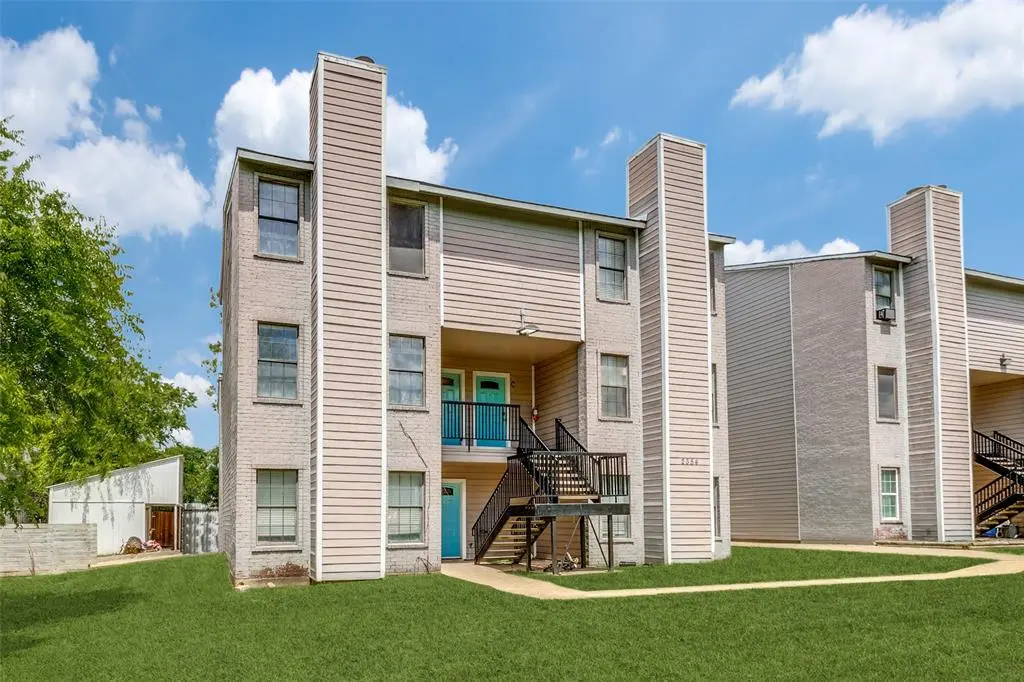 2354 Little Pocket Road #B, Dallas, TX 75228