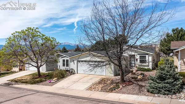 4024 Gray Fox HTS, Colorado Springs, CO 80922