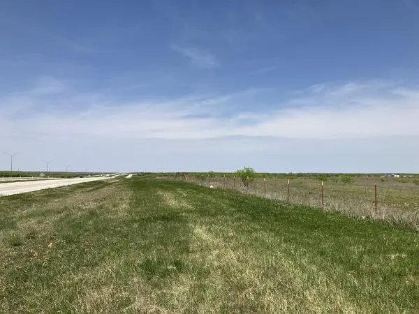 422 St Highway, Seymour, TX 76380