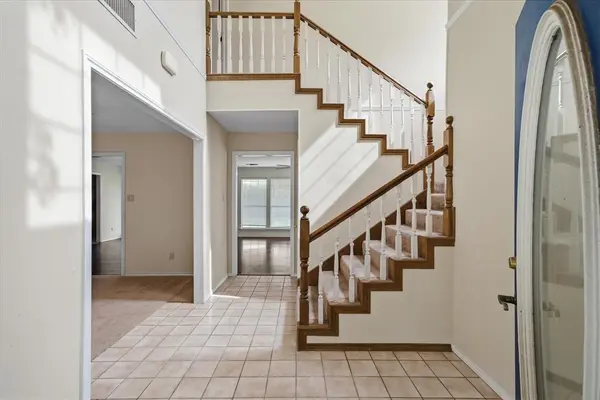 290 Sycamore Street, Van, TX 75790