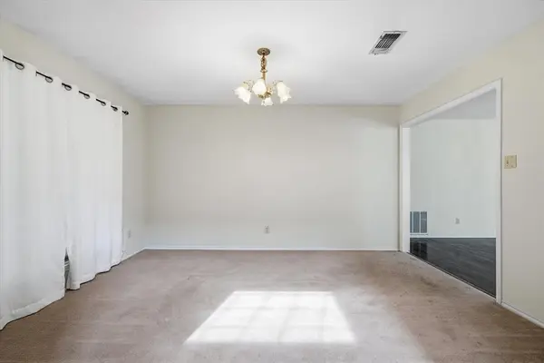 290 Sycamore Street, Van, TX 75790