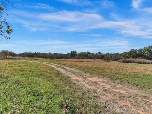 6334 Barrel Springs Road,  Nocona,  TX 76255
