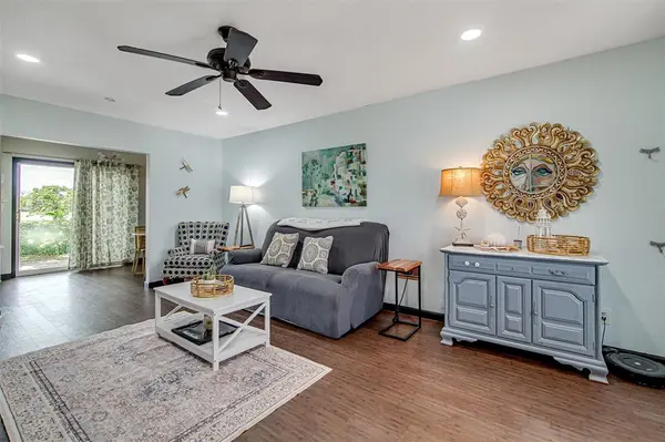 210 Davis Ranch Road, Alvarado, TX 76009