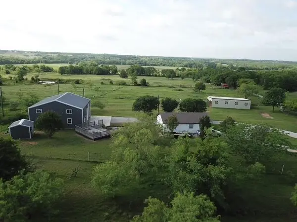 825 County Road 3655, Paradise, TX 76073