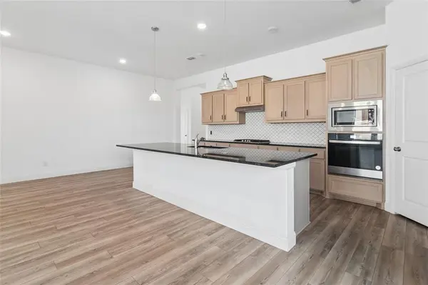 340 Misty Meadow Lane, Lavon, TX 75166