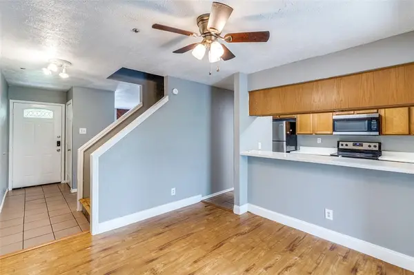 2354 Little Pocket Road #B, Dallas, TX 75228