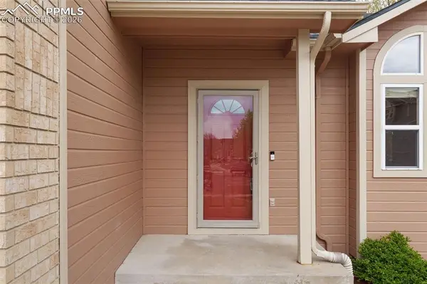 5465 Sample WAY, Colorado Springs, CO 80919