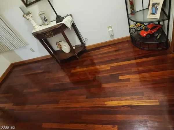 20 Harrison St, Nutley Twp., NJ 07110