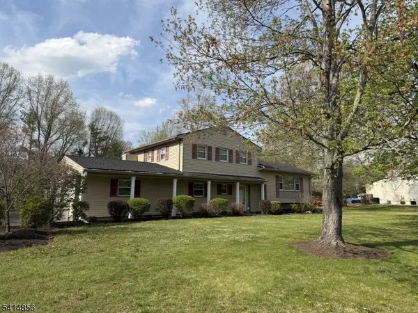 61 Queen Anne Dr, Bernards Twp., NJ 07920
