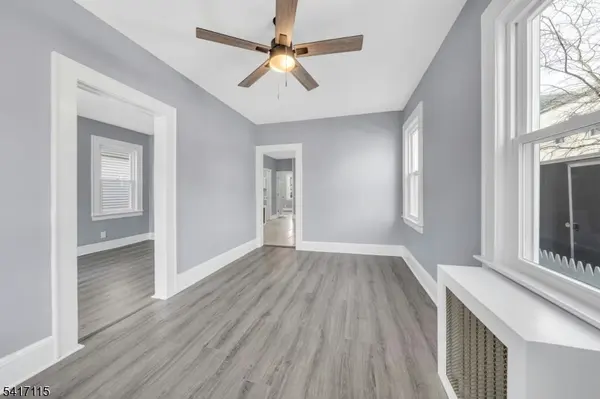 54 Thomas St, Bloomfield Twp., NJ 07003