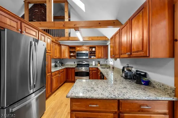 56 Cliff Road, West Milford Twp., NJ 07480