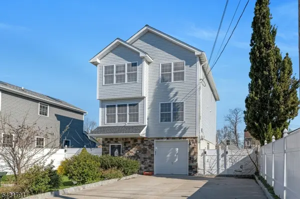 133 7Th St, Hazlet Twp., NJ 07734