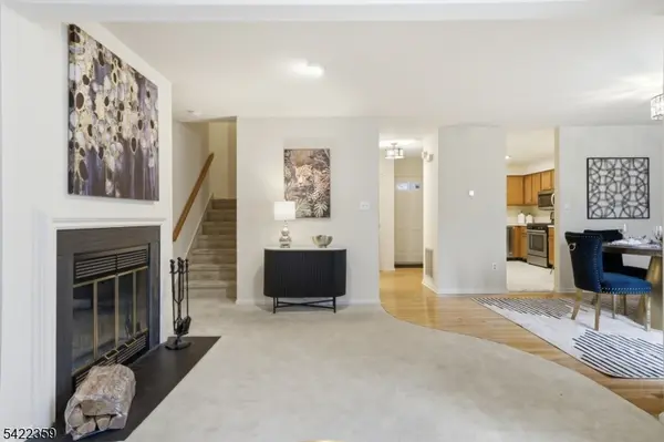 14 Arthurs Court, Berkeley Heights Twp., NJ 07922