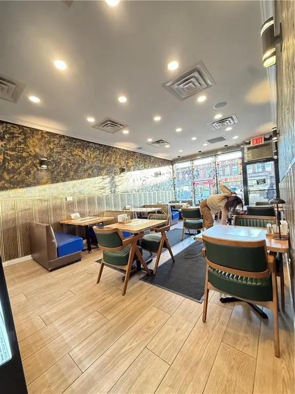 1687 86th ST, Brooklyn, NY 11214