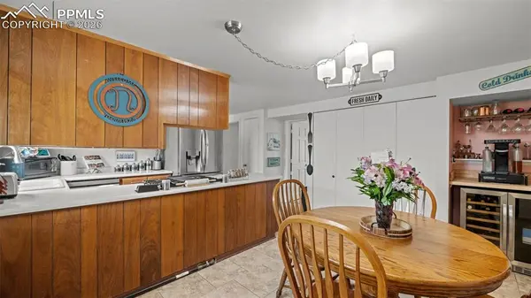 17 Clover CIR, Colorado Springs, CO 80906