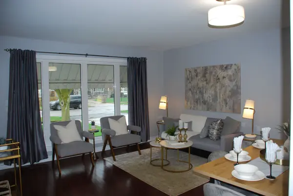 116 Lord Roberts DR, Toronto E08, ON M1K 3W8