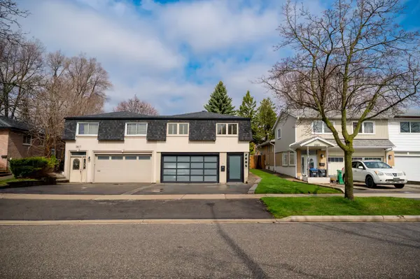 2605 Lundene RD, Mississauga, ON L5J 3Y8