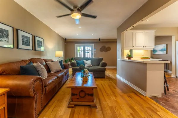 2605 Lundene RD, Mississauga, ON L5J 3Y8