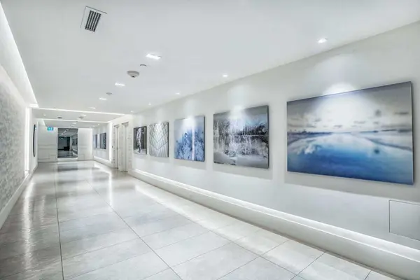 30 Gibbs RD #2103, Toronto W08, ON M9B 0E4