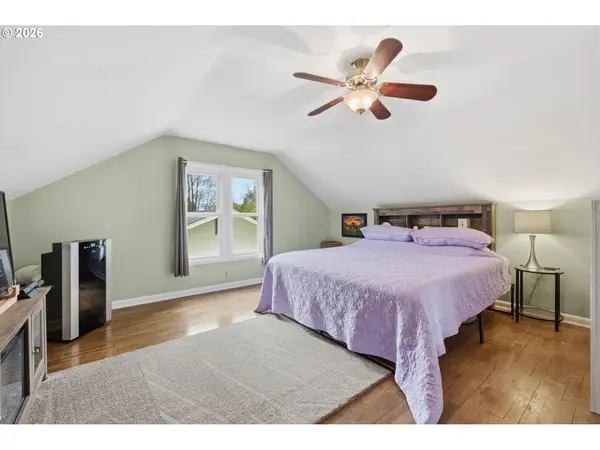 2537 WOOD AVE, Eugene, OR 97402