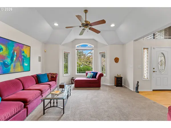 16623 SW TIMBERLAND DR, Beaverton, OR 97007