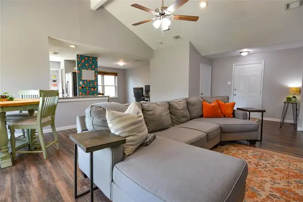 4201 Amherst Lane, Grand Prairie, TX 75052