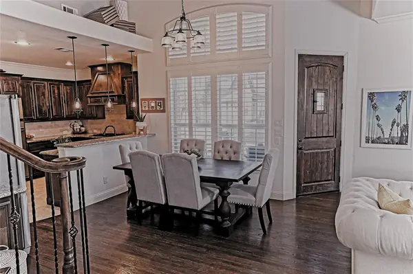 10612 Steinbeck Court, Irving, TX 75063